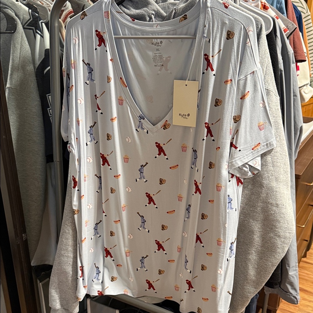 Womens kyte baby v neck shirt
